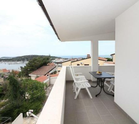 Mara Apartment Rogoznica  Bagian luar foto