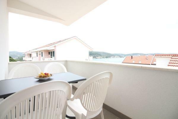 Mara Apartment Rogoznica  Bagian luar foto
