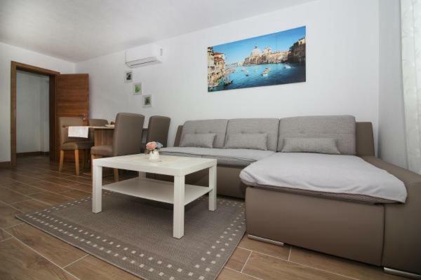 Mara Apartment Rogoznica  Bagian luar foto