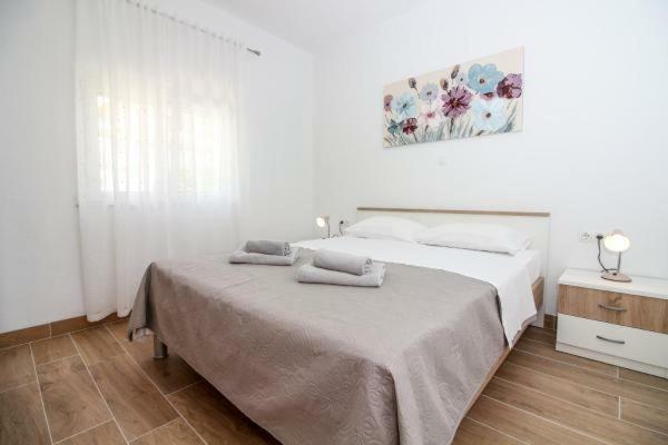 Mara Apartment Rogoznica  Bagian luar foto
