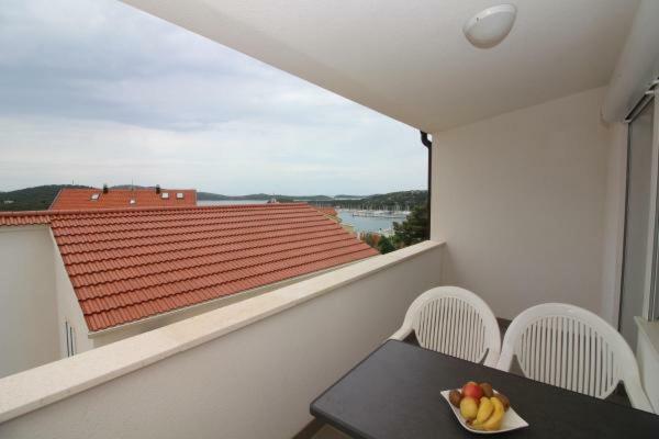 Mara Apartment Rogoznica  Bagian luar foto